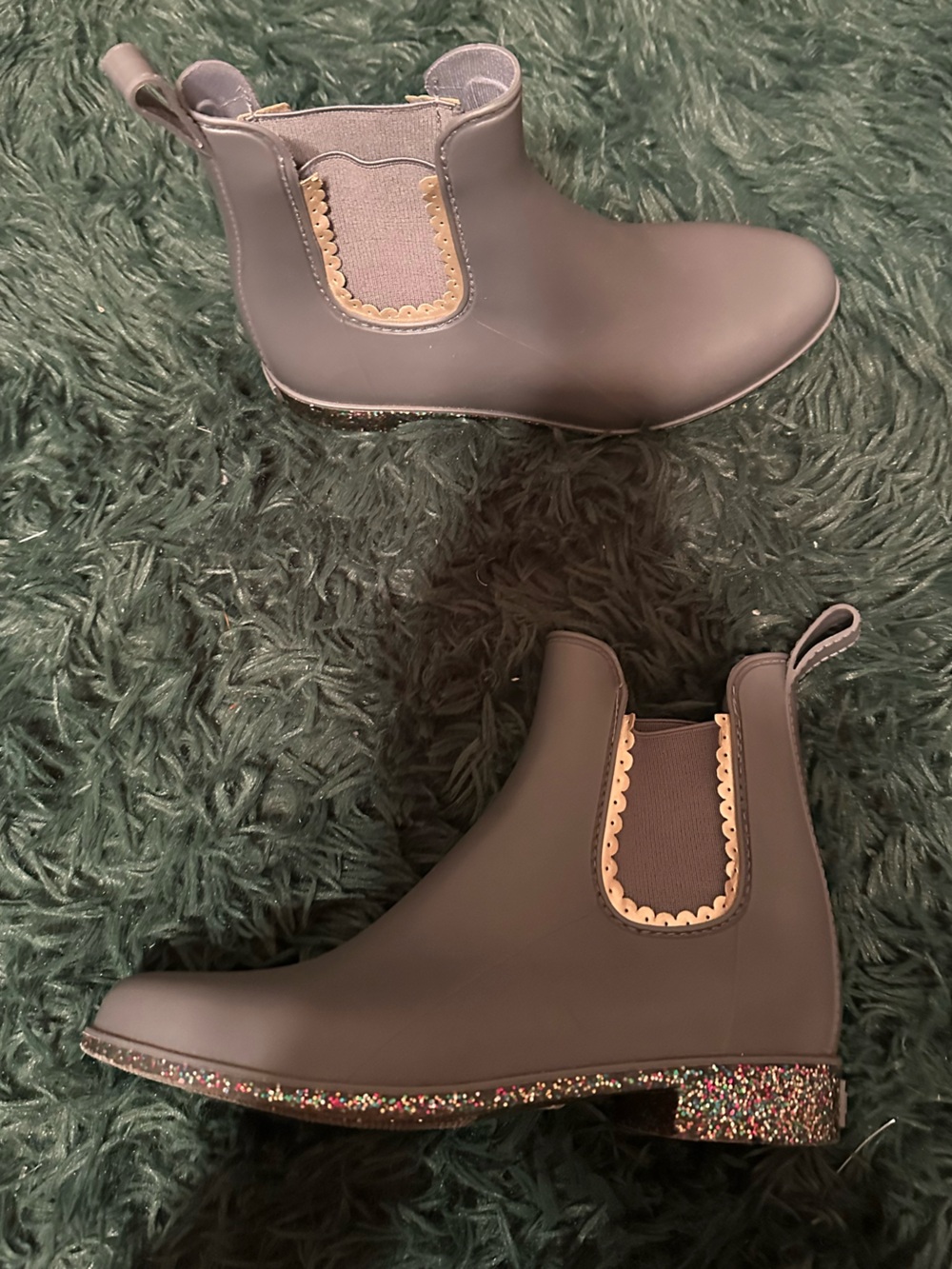 Jack Rogers Sallie Gray Glitter Chelsea Rain Boots Women’s 7